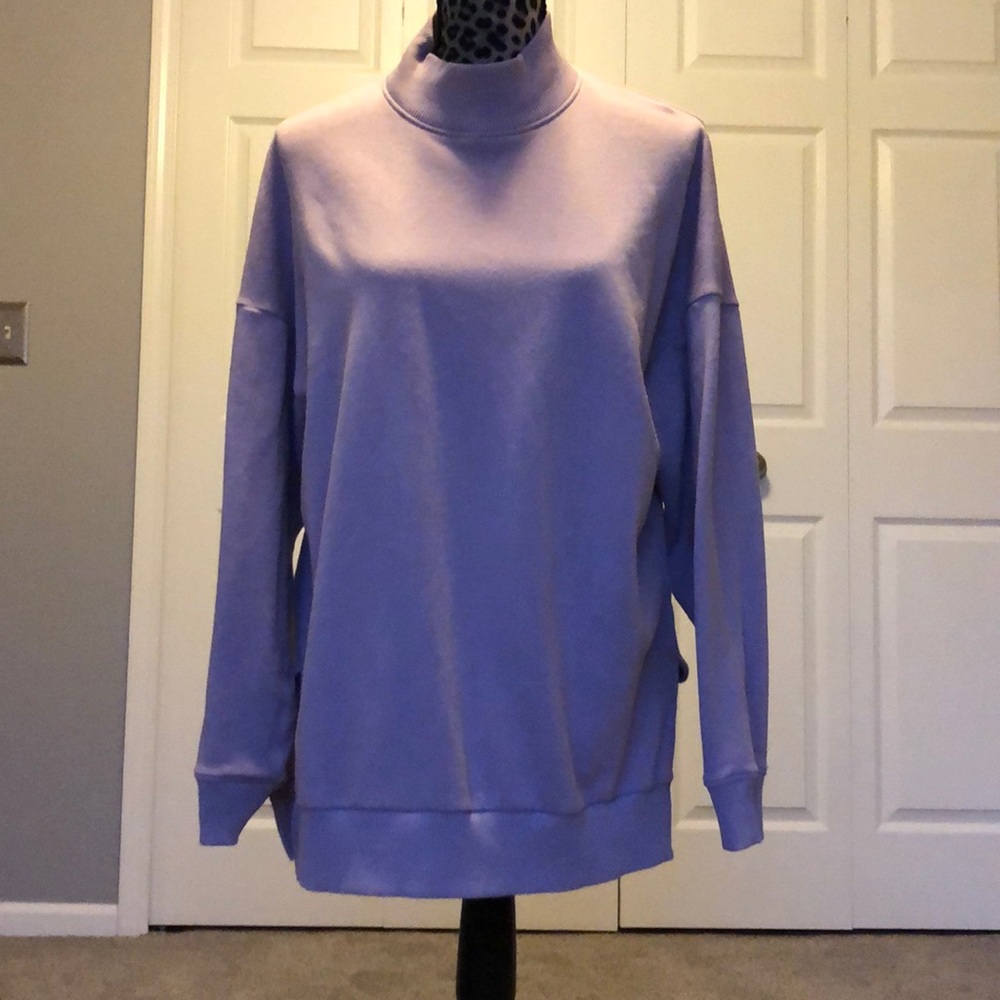 American Eagle fleece sweatshirt